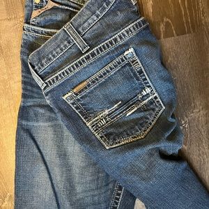 36x32 Ariat jeans